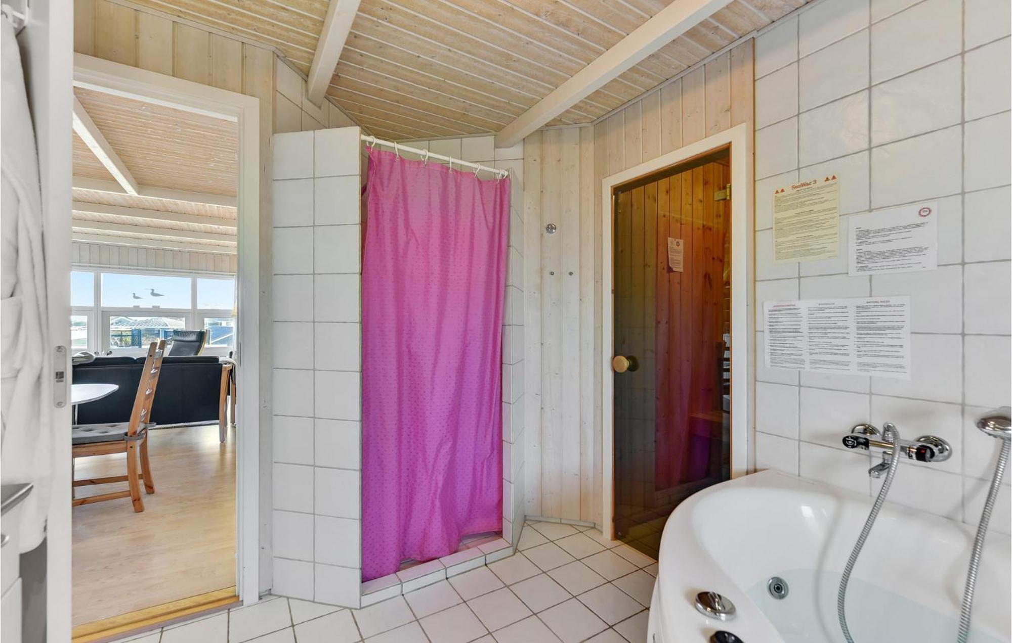 Beautiful Home In Nordborg With Wifi エクステリア 写真