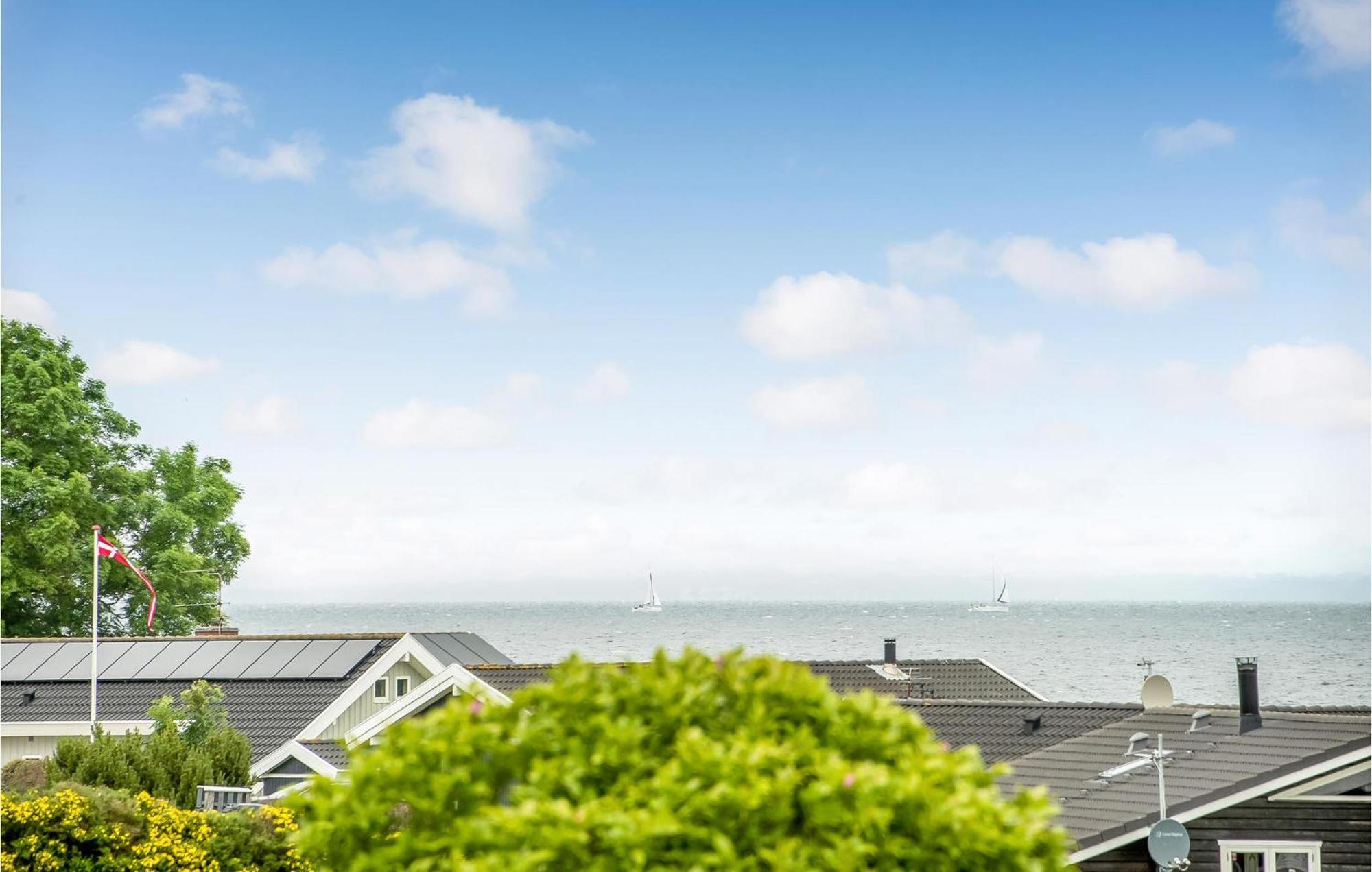 Beautiful Home In Nordborg With Wifi エクステリア 写真