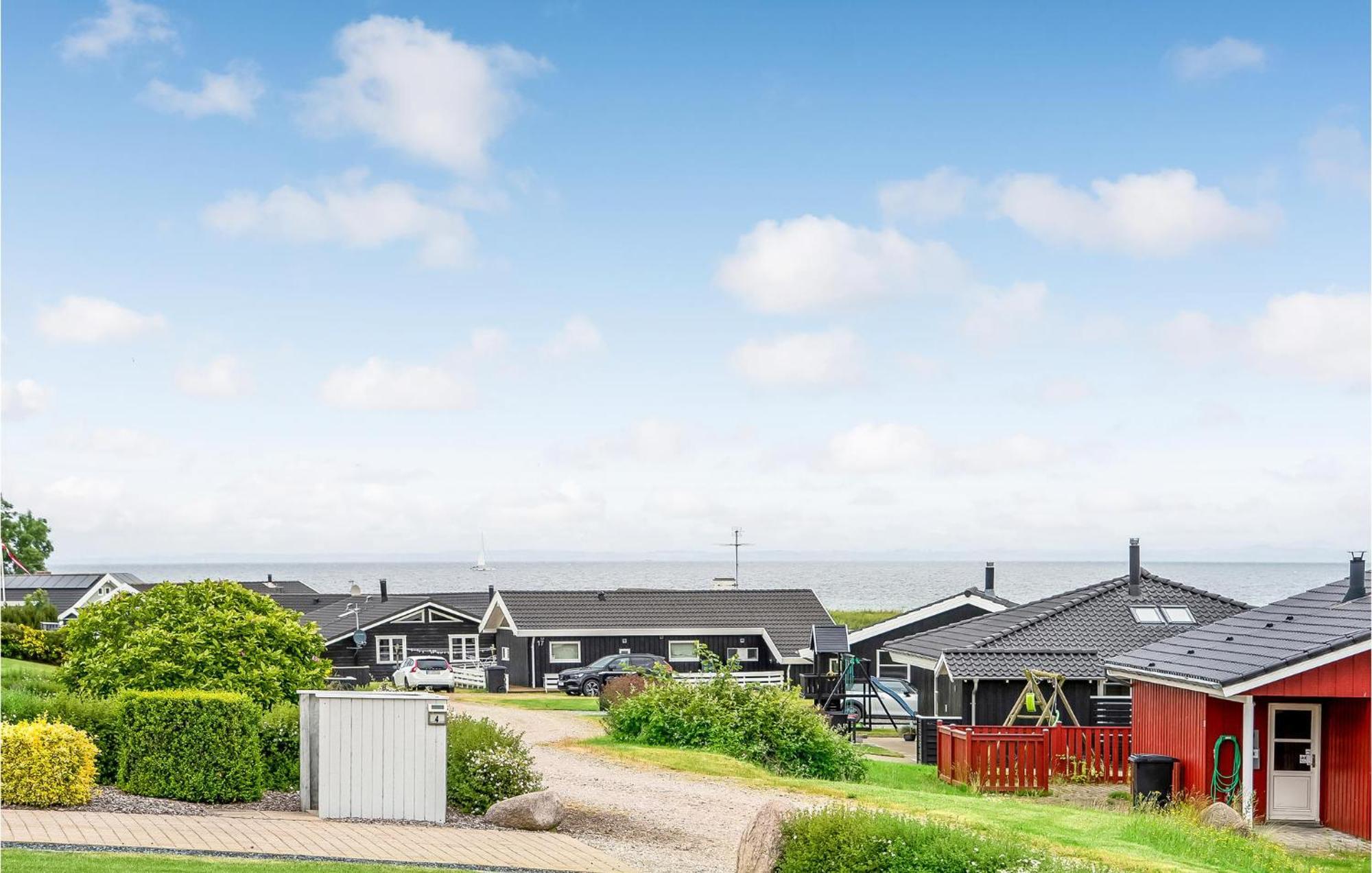 Beautiful Home In Nordborg With Wifi エクステリア 写真